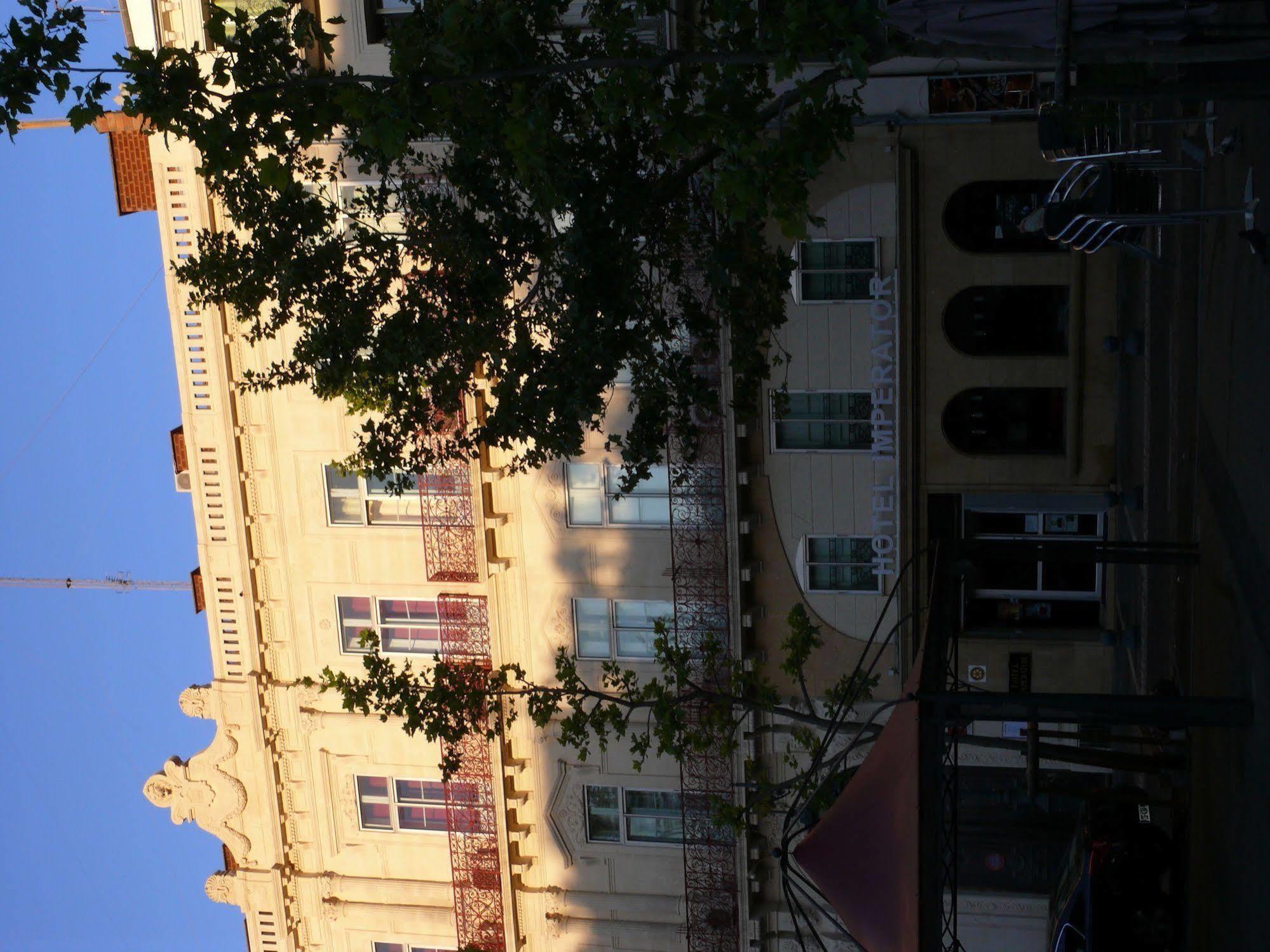 Hotel Imperator Beziers Bagian luar foto